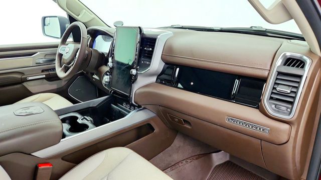 2025 Ram 1500 Laramie 4x4 Crew Cab 5'7" Box - 22966138 - 26