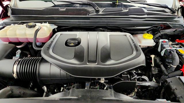 2025 Ram 1500 Laramie 4x4 Crew Cab 5'7" Box - 22966138 - 28