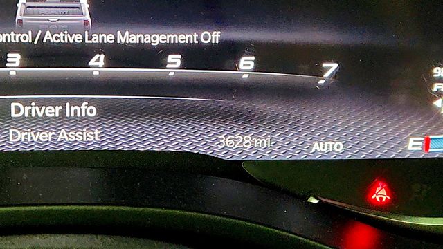 2025 Ram 1500 Laramie 4x4 Crew Cab 5'7" Box - 23019122 - 15