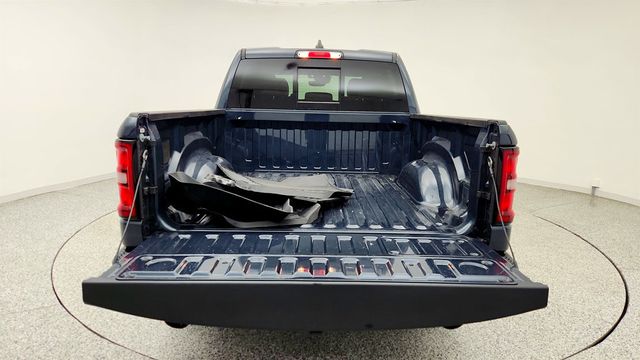 2025 Ram 1500 Laramie 4x4 Crew Cab 5'7" Box - 23019122 - 22