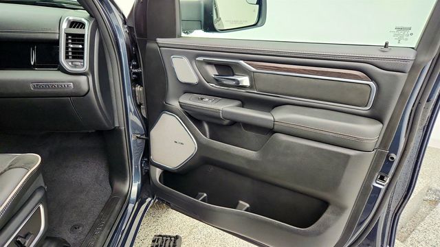 2025 Ram 1500 Laramie 4x4 Crew Cab 5'7'' Box Night Edition w/ Level 2 Package - 23019122 - 26