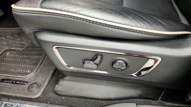 2025 Ram 1500 Limited 4x4 Crew Cab 5'7'' Box w/ Dual Pane Panoramic Sunroof - 23029243 - 11