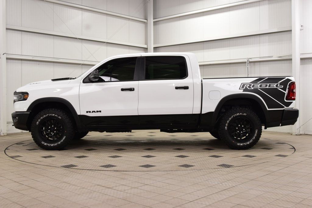 2025 Ram 1500 Rebel 4x4 Crew Cab 5'7" Box - 22979422 - 3