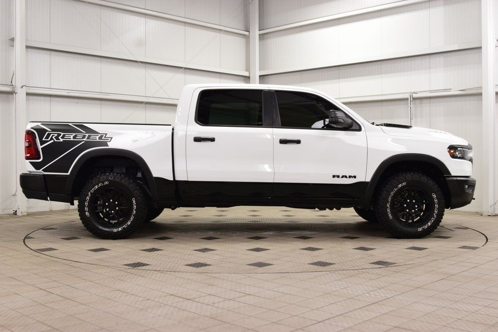 2025 Ram 1500 Rebel 4x4 Crew Cab 5'7" Box - 22979422 - 8