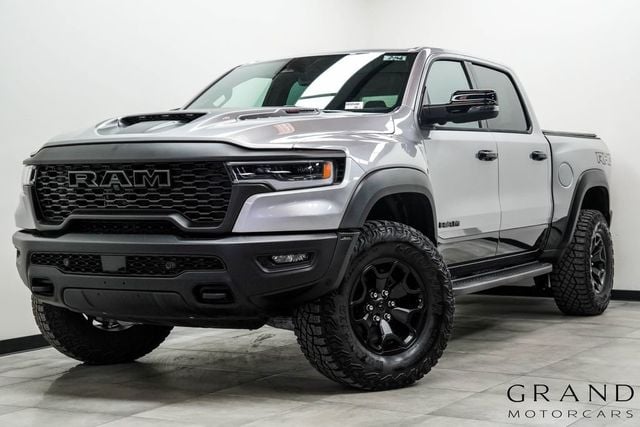 2025 Ram 1500 RHO 4x4 Crew Cab 5'7" Box - 23012757 - 0