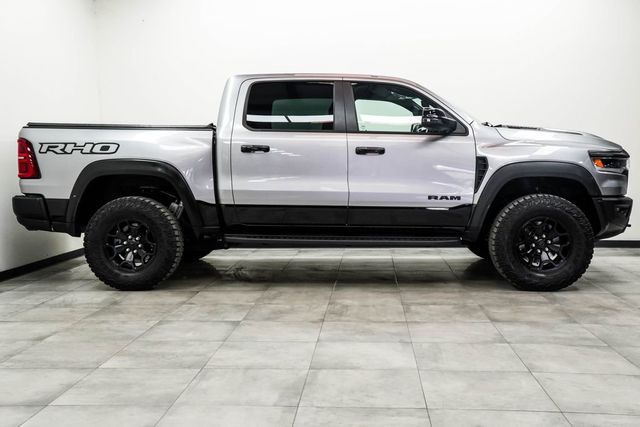 2025 Ram 1500 RHO 4x4 Crew Cab 5'7" Box - 23012757 - 9