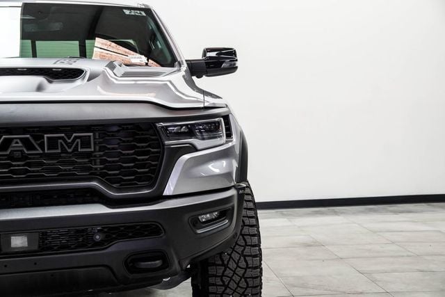 2025 Ram 1500 RHO 4x4 Crew Cab 5'7" Box - 23012757 - 3