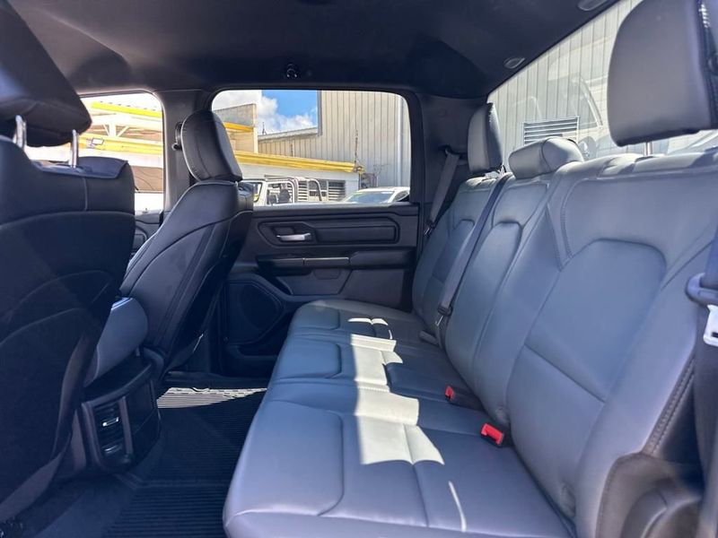 2025 Ram 1500 Tradesman 4x2 Crew Cab 5'7" Box - 22938906 - 14