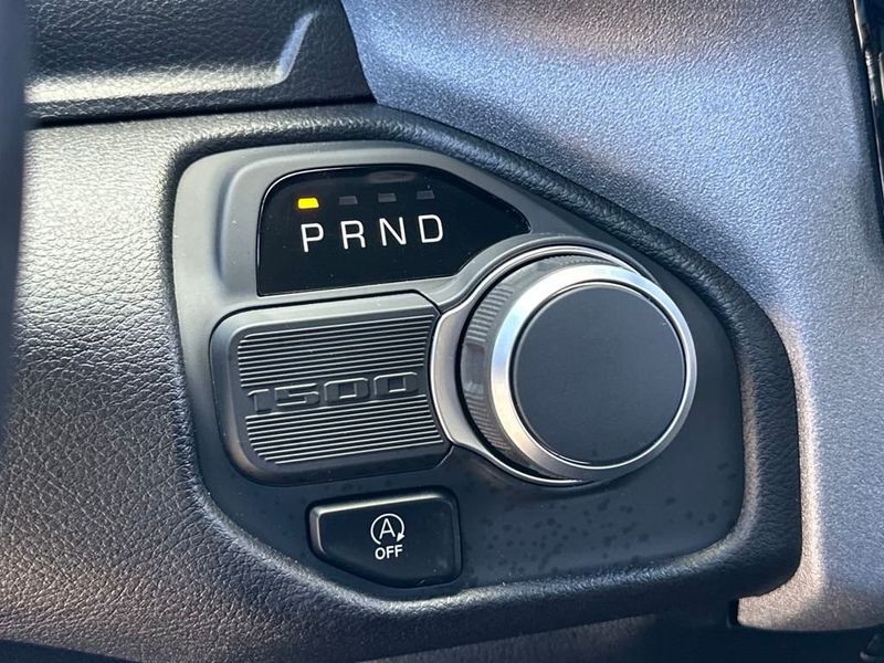 2025 Ram 1500 Tradesman 4x2 Crew Cab 5'7" Box - 22938906 - 18