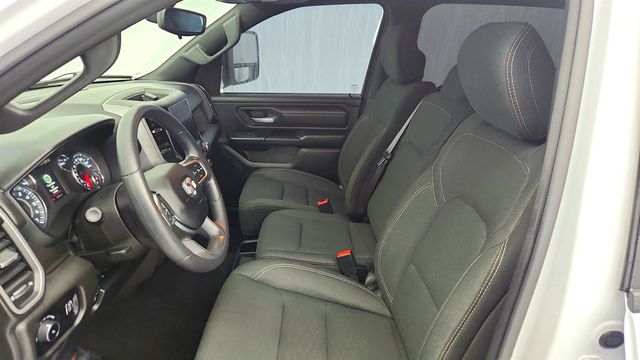 2025 Ram 1500 Tradesman 4x2 Crew Cab 5'7" Box - 22998939 - 17