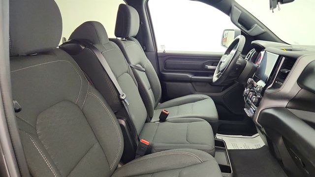 2025 Ram 1500 Tradesman 4x2 Crew Cab 5'7'' Box w/ I6 Turbo & Level 1 Equipment - 23039987 - 20