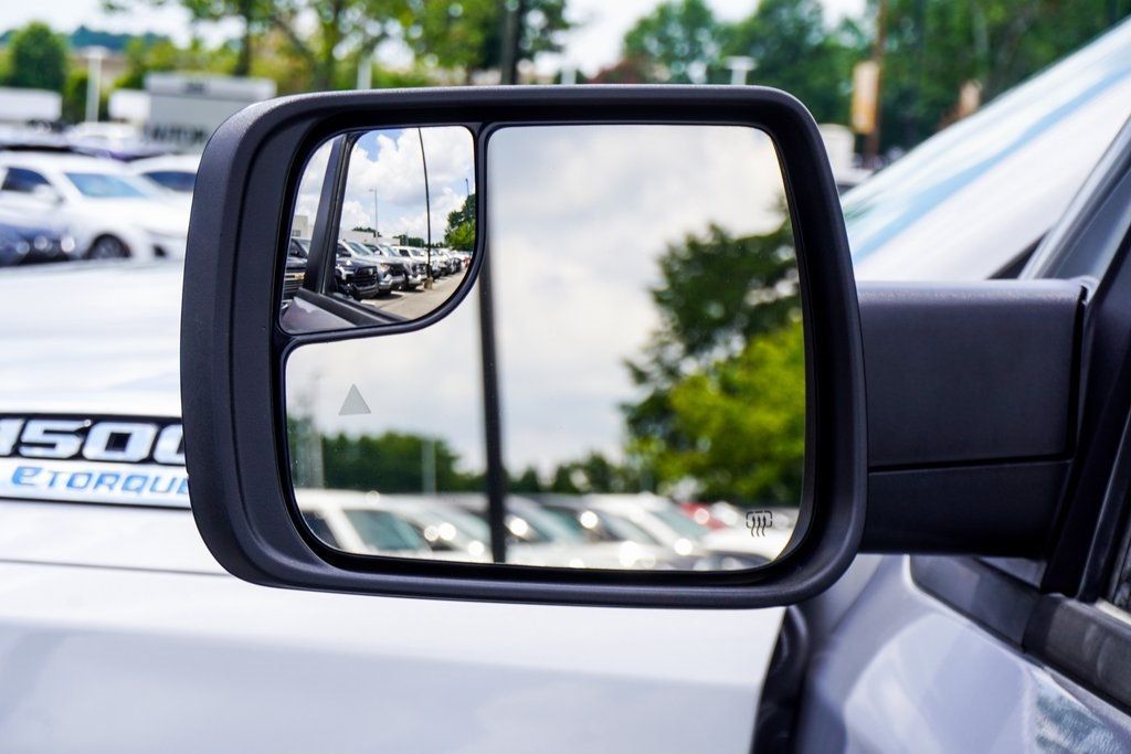 2025 Ram 1500 Tradesman photo 16