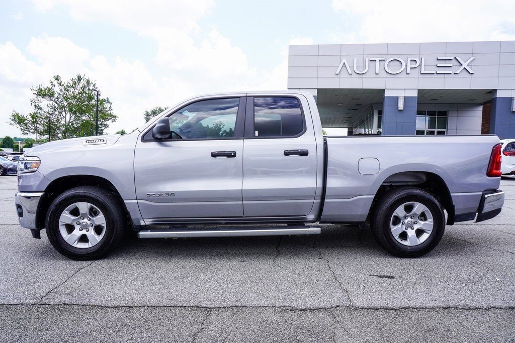 2025 Ram 1500 Tradesman photo 7
