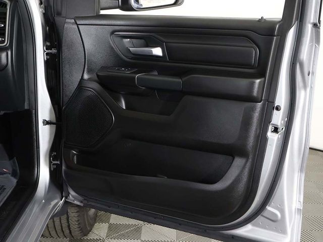 2025 Ram 1500 Tradesman 4x4 Crew Cab 5'7" Box - 22953704 - 22