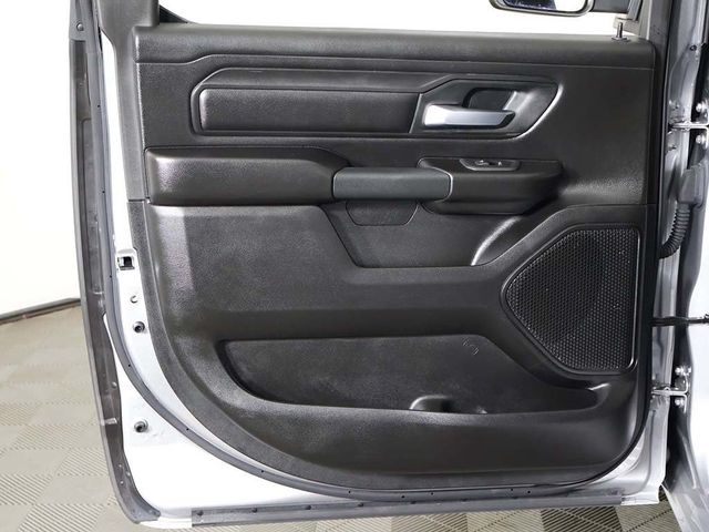 2025 Ram 1500 Tradesman 4x4 Crew Cab 5'7" Box - 22953704 - 23