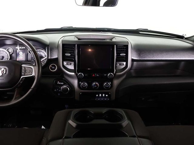 2025 Ram 1500 Tradesman 4x4 Crew Cab 5'7" Box - 22953704 - 33