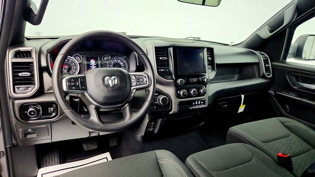 2025 Ram 1500 Tradesman 4x4 Crew Cab 5'7'' Box w/ Level 1 Equip & 20'' Wheels - 22978363 - 10