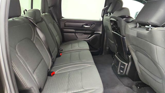 2025 Ram 1500 Tradesman 4x4 Crew Cab 5'7'' Box w/ Level 1 Equip & 20'' Wheels - 22978363 - 17