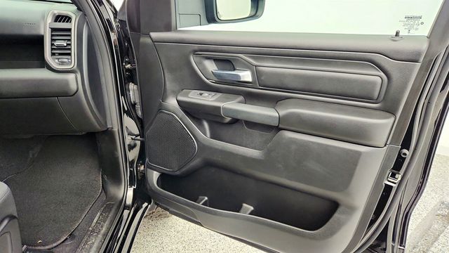 2025 Ram 1500 Warlock 4x4 Crew Cab 5'7'' Box w/ I6 Turbo Engine & Trailer Tow - 23009473 - 24