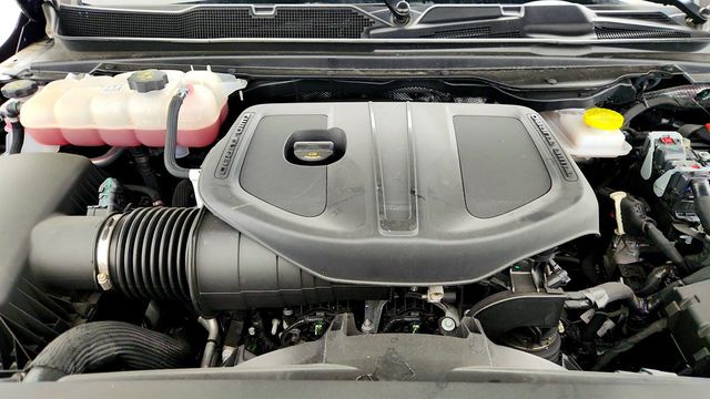 2025 Ram 1500 Warlock 4x4 Crew Cab 5'7'' Box w/ I6 Turbo Engine & Trailer Tow - 23009473 - 25