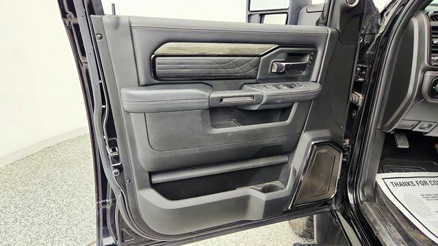 2025 Ram 2500 Limited Night 4x4 Crew Cab 6'4'' Box w/ Cummins Diesel & Sunroof - 23091731 - 10