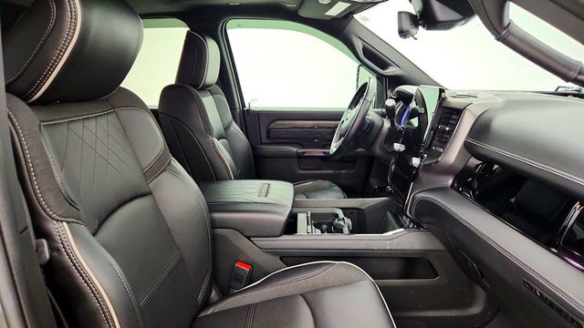 2025 Ram 2500 Limited Night 4x4 Crew Cab 6'4'' Box w/ Cummins Diesel & Sunroof - 23091731 - 24
