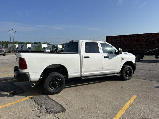 2025 Ram 2500 Tradesman 4x4 Crew Cab 6'4 - 23071287 - 3