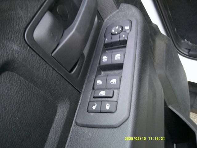 2025 Ram 2500 Tradesman 4x4 Crew Cab 6'4 - 23092246 - 11