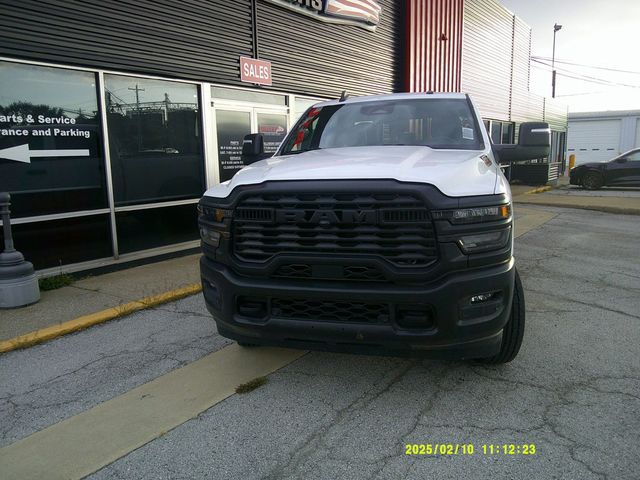 2025 Ram 2500 Tradesman 4x4 Crew Cab 6'4 - 23092246 - 1