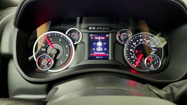 2025 Ram 2500 Tradesman 4x4 Crew Cab 6'4'' Box w/ Cummins HO & Level 2 Group - 23088536 - 14