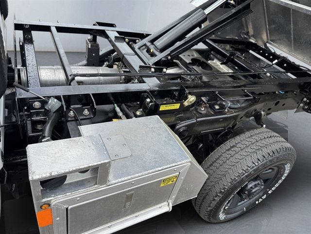 2025 Ram 2500 Tradesman 4x4 Crew Cab 8' Box - 23026471 - 12