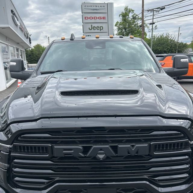 2025 Ram 3500 Laramie - 23025579 - 7