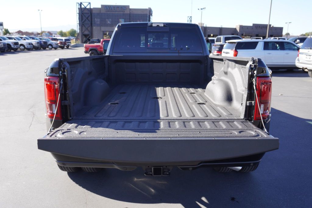 2025 Ram 3500 LARAMIE NIGHT EDITION - 22934690 - 10