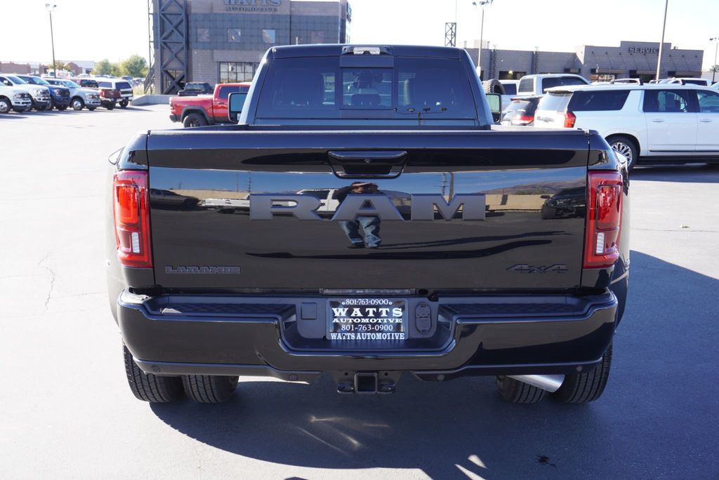 2025 Ram 3500 LARAMIE NIGHT EDITION - 22934690 - 8