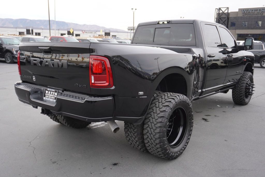 2025 Ram 3500 LARAMIE NIGHT EDITION - 22963675 - 12