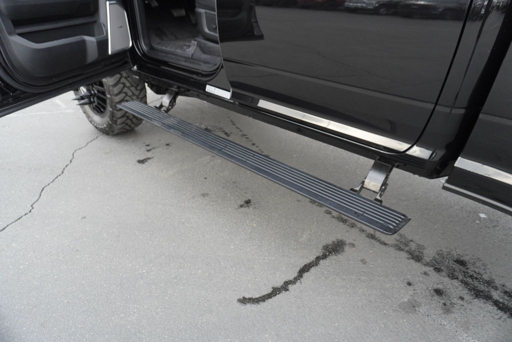 2025 Ram 3500 LARAMIE NIGHT EDITION - 22963675 - 23