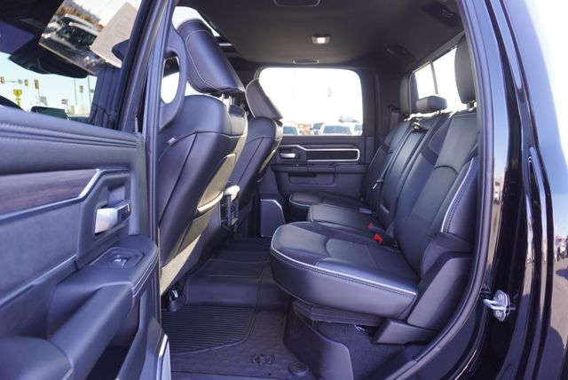 2025 Ram 3500 LARAMIE NIGHT EDITION - 22963675 - 25