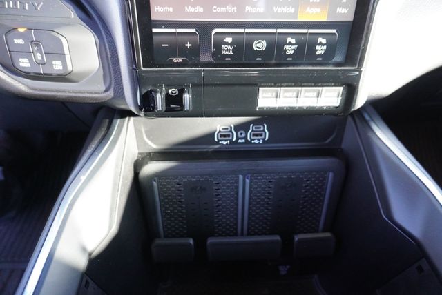 2025 Ram 3500 LARAMIE NIGHT EDITION - 22963675 - 50