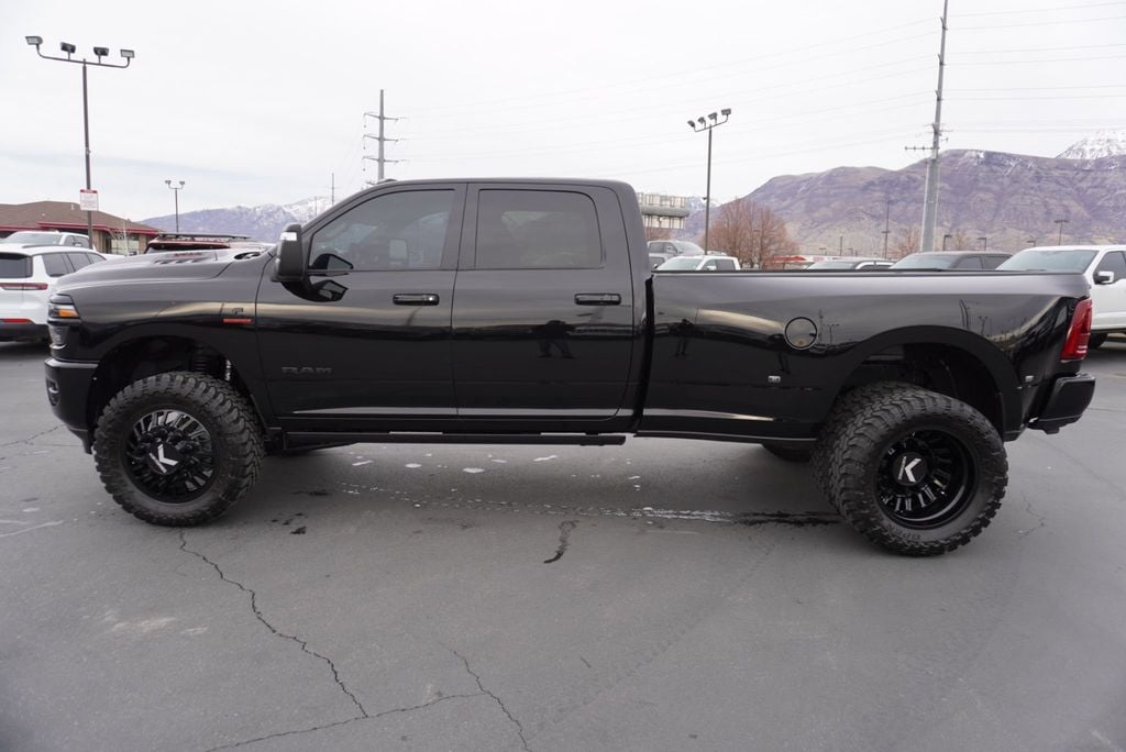 2025 Ram 3500 LARAMIE NIGHT EDITION - 22963675 - 6