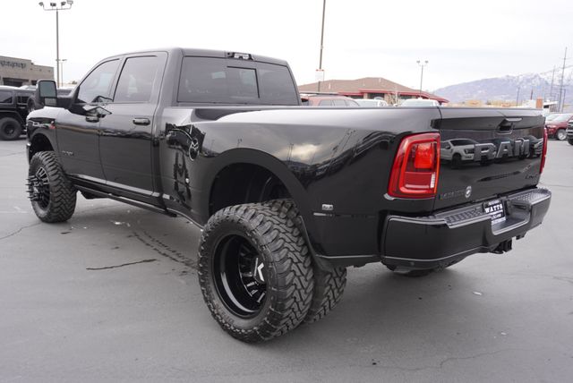 2025 Ram 3500 LARAMIE NIGHT EDITION - 22963675 - 7