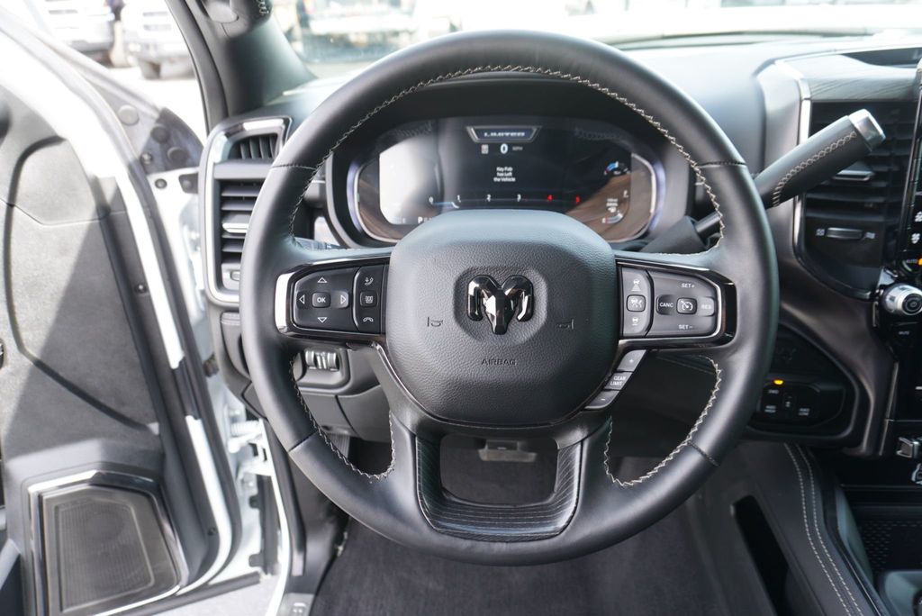 2025 Ram 3500 LIMITED NIGHT EDITION - 23020547 - 31