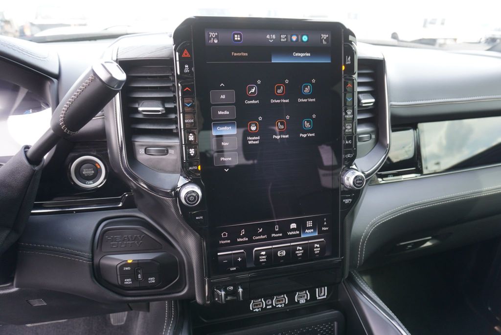 2025 Ram 3500 LIMITED NIGHT EDITION - 23020547 - 38