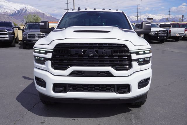 2025 Ram 3500 LIMITED NIGHT EDITION - 23020547 - 5