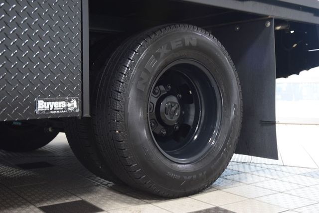 2025 Ram 3500 Chassis Cab 3500 CREW 4X4 * CUMMINS * 9' FLATBED W/ BOXES & AUX TANK - 23051911 - 18