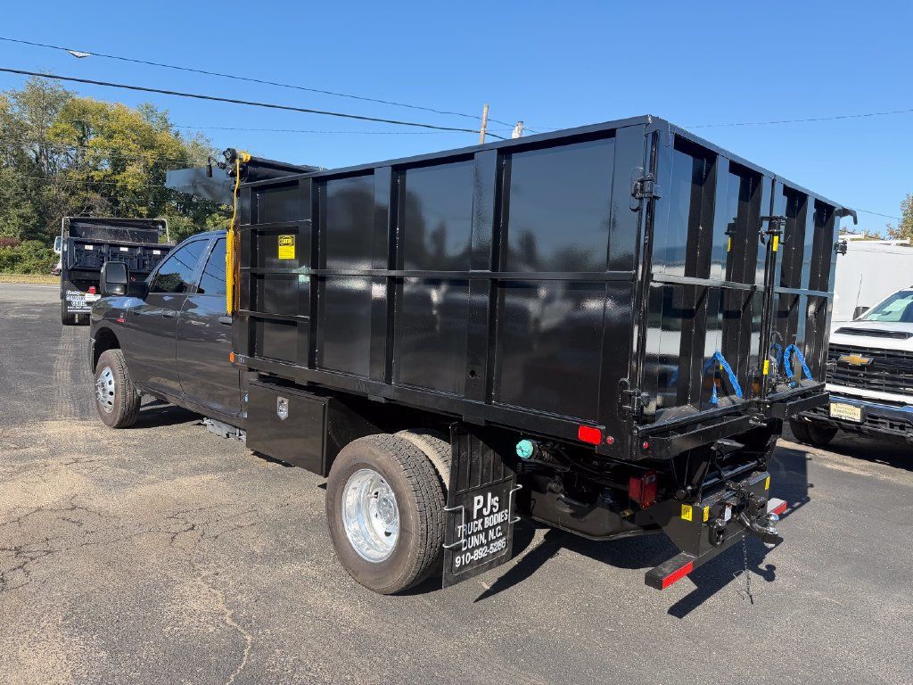 2025 Ram 3500 Chassis Cab Tradesman 4WD Crew Cab 60" CA 172.4" WB - 23082318 - 1