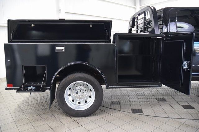 2025 Ram 5500 Chassis Cab 5500 CREW 4X4 * BIG HORN * CUMMINS * NEW CM UTILITY-HAULER - 22912511 - 49