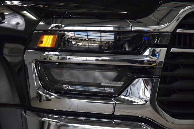 2025 Ram 5500 Chassis Cab 5500 CREW 4X4 * BIG HORN * CUMMINS * NEW CM UTILITY-HAULER - 22912511 - 5