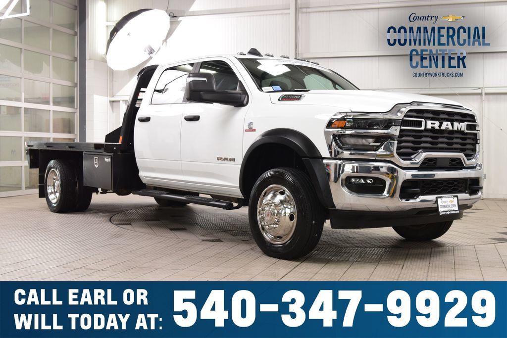 2025 Ram 5500 Chassis Cab 5500 CREW 4X4 * CUMMINS * 11' CM FLATBED * 1 OWNER - 23018317 | Video 1