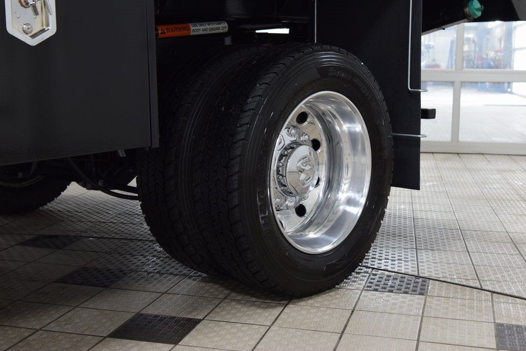 2025 Ram 5500 Chassis Cab 5500 CREW 4X4 * CUMMINS * 11' PJ'S MASON DUMP * DROP SIDES - 22981962 - 17