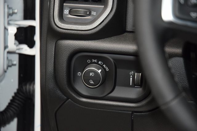 2025 Ram 5500 Chassis Cab 5500 CREW 4X4 * CUMMINS * 11' PJ'S MASON DUMP * DROP SIDES - 22981962 - 26